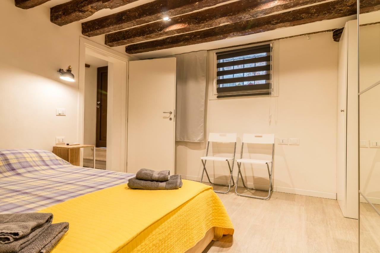Ramo Delle Moschette Apartman Velence Kültér fotó